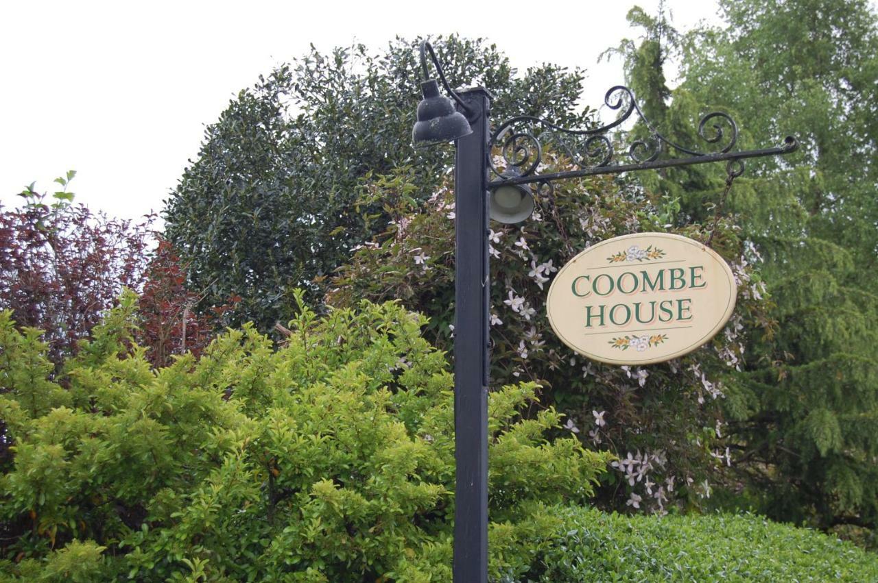Готель Coombe House Bourton-on-the-Water Екстер'єр фото